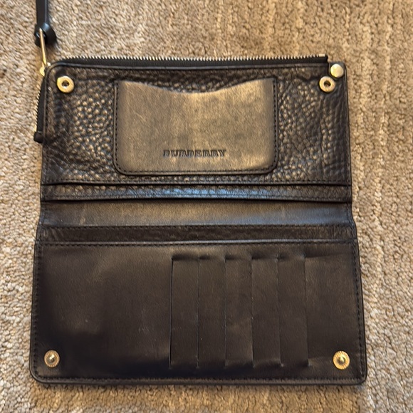 Burberry black wallet 
Super cute present and great condition - Picture 3 of 7